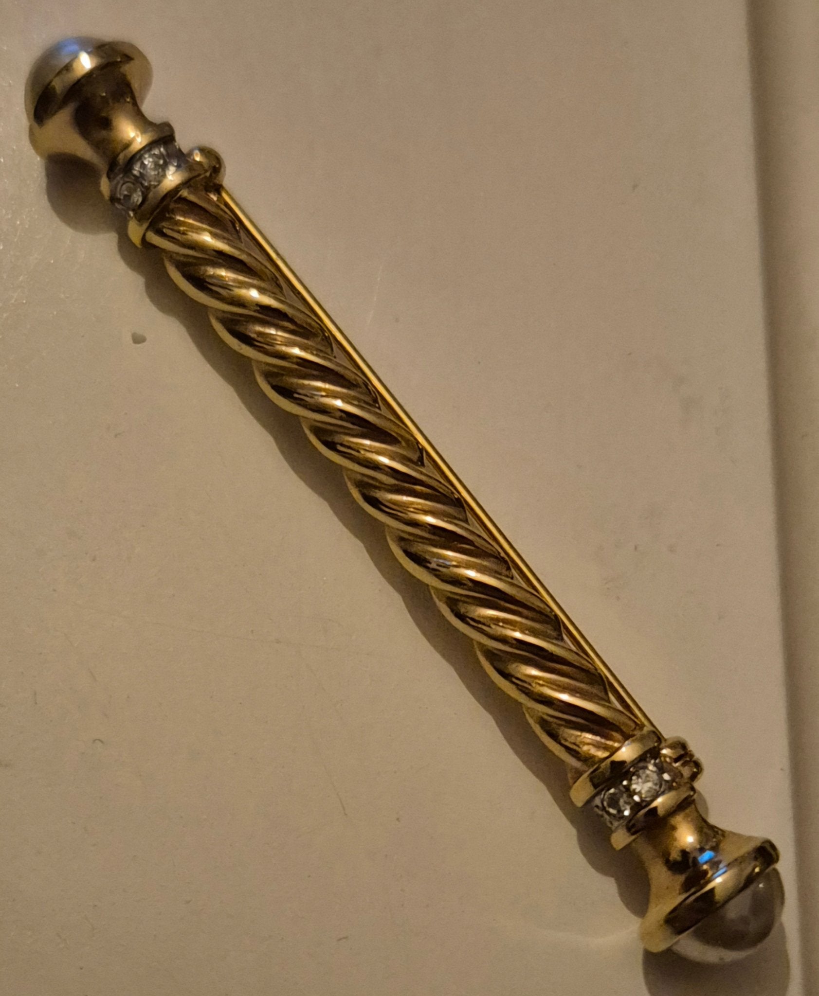 Vintage Brosje - BØR BØRSONS BRUKTHANDEL