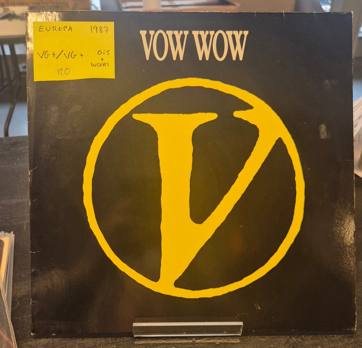 Vow Wow – V - BØR BØRSONS BRUKTHANDEL