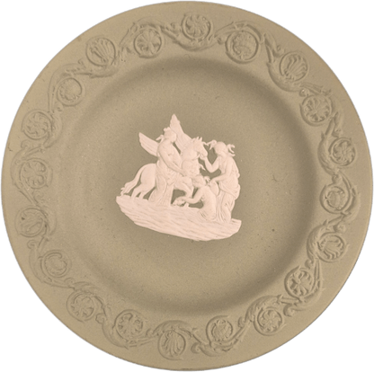 Wedgwood Jasperware Pin Dish (Salviegrønn) - BØR BØRSONS BRUKTHANDEL